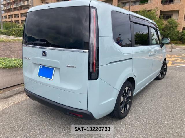 Honda STEP WGN 2022-07 8850723-4