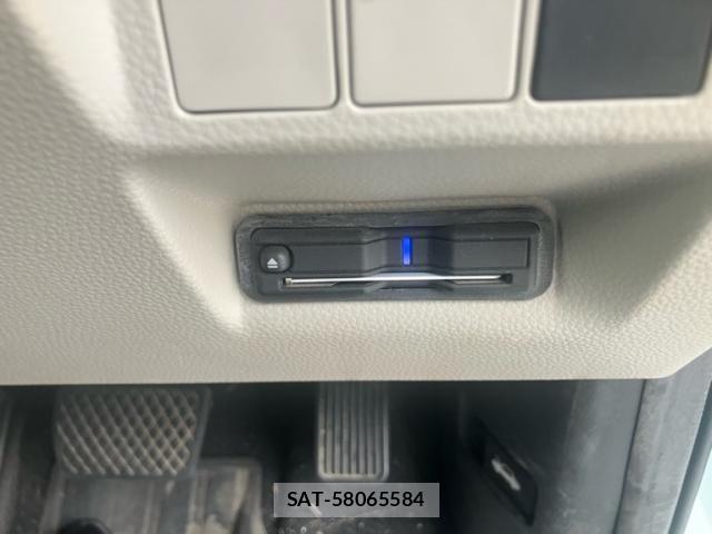 Honda STEP WGN 2023-05 8850728-18