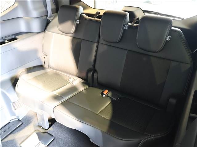 Honda STEP WGN 2026-01 4602485-14