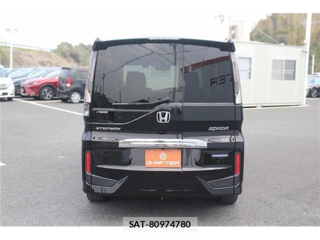Honda STEP WGN 2018-03 5879570-10