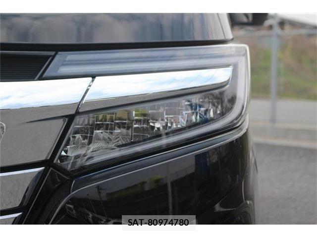Honda STEP WGN 2018-03 5879570-16