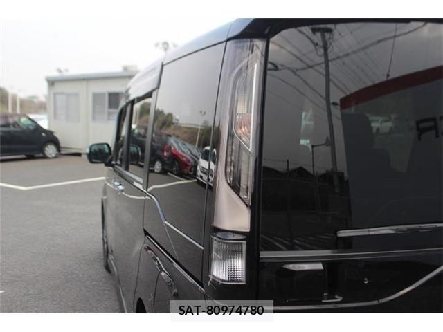Honda STEP WGN 2018-03 5879570-19