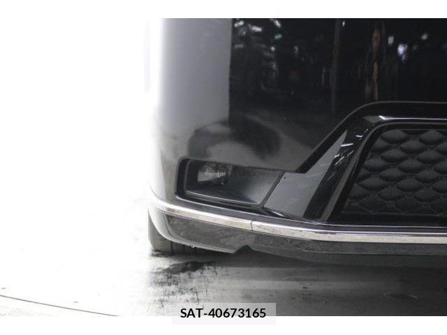 Honda STEP WGN 2023-10 5879546-11