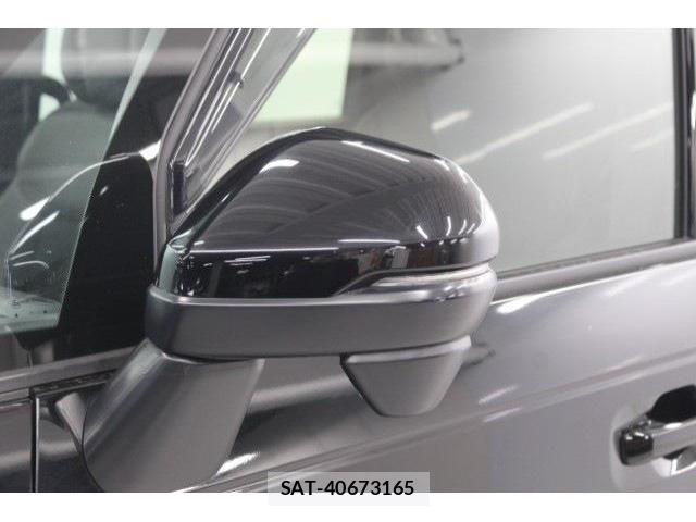 Honda STEP WGN 2023-10 5879546-14