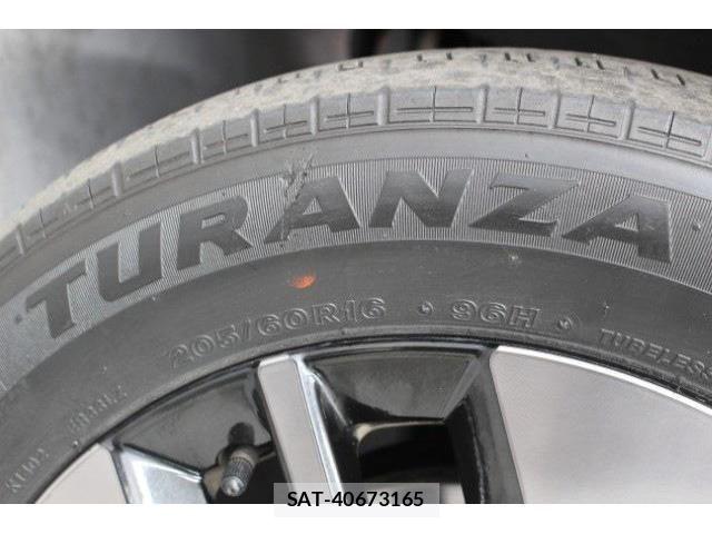 Honda STEP WGN 2023-10 5879546-18