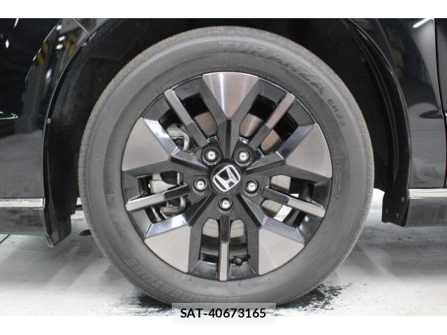 Honda STEP WGN 2023-10 5879546-21