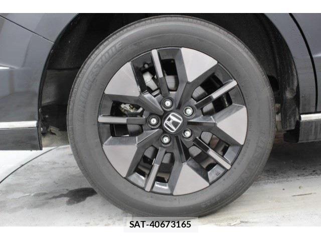 Honda STEP WGN 2023-10 5879546-23
