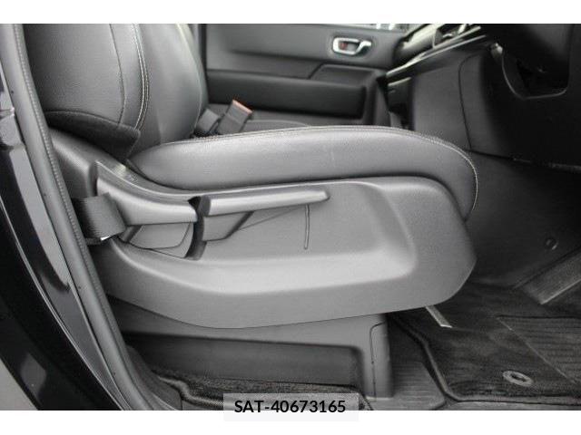Honda STEP WGN 2023-10 5879546-25