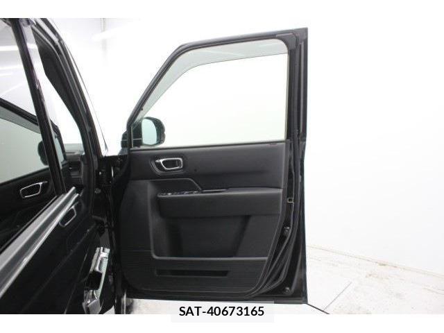 Honda STEP WGN 2023-10 5879546-28