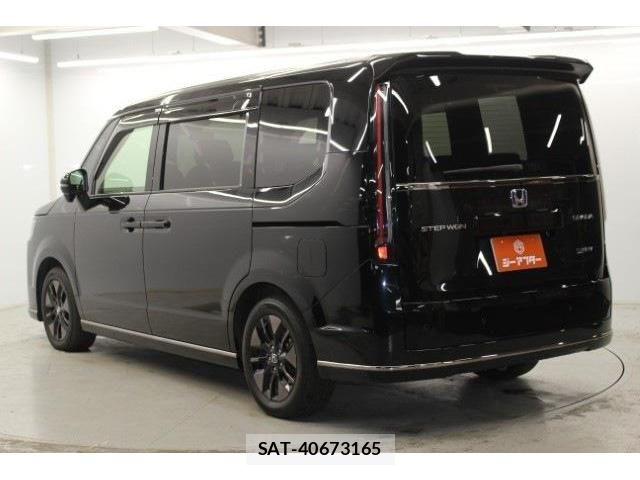 Honda STEP WGN 2023-10 5879546-6