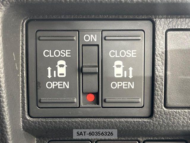 Honda STEP WGN 2024-02 5879537-3