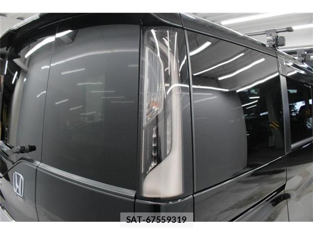 Honda STEP WGN 2017-12 6019657-16