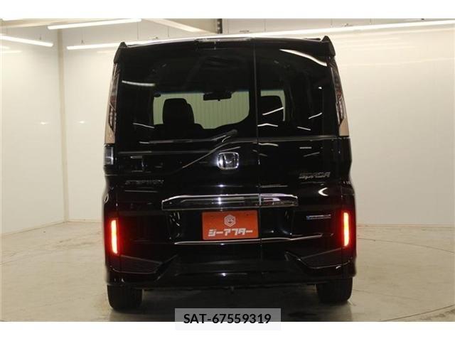 Honda STEP WGN 2017-12 6019657-5