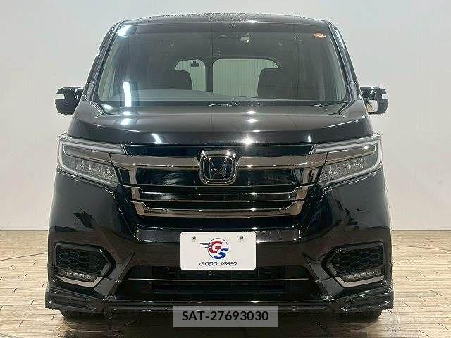 Honda STEP WGN 2019-04 6019649-11