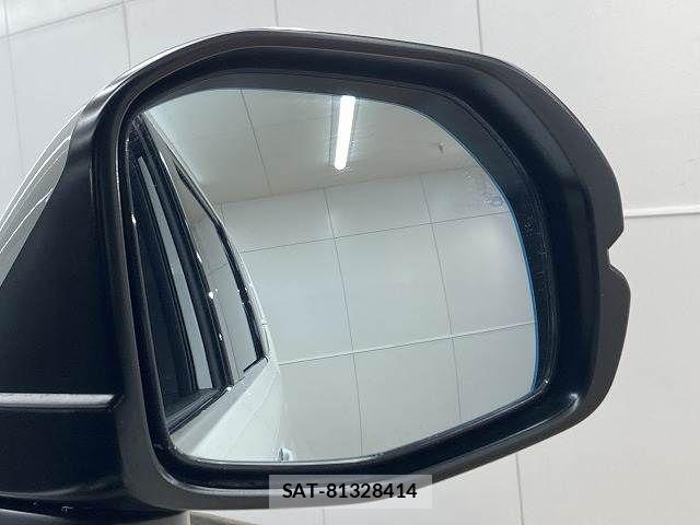 Honda STEP WGN 2022-11 6219893-11