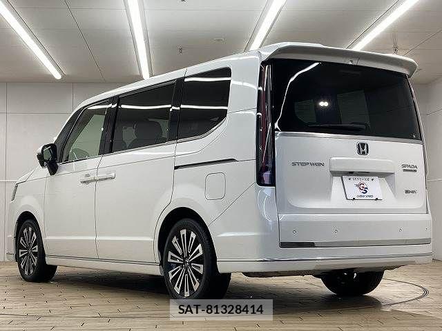 Honda STEP WGN 2022-11 6219893-15