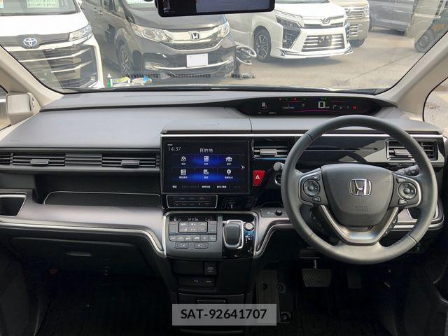 Honda STEP WGN 2021-09 6503691-16