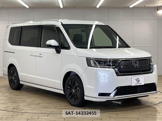 Honda STEP WGN 2026-03 6546943-14