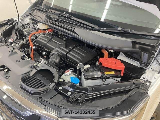 Honda STEP WGN 2026-03 6546943-17