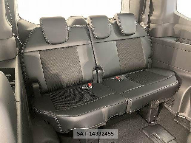 Honda STEP WGN 2026-03 6546943-6