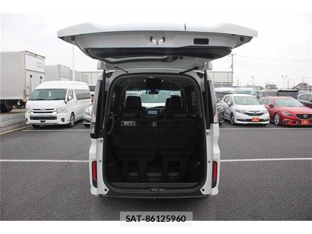Honda STEP WGN 2021-07 6615035-24