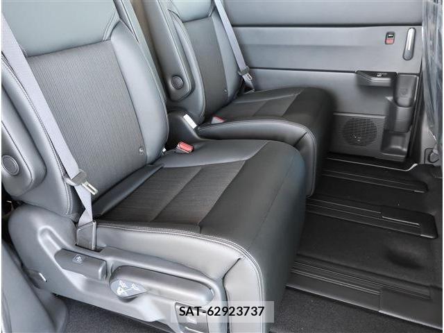 Honda STEP WGN 2025-12 6615032-12