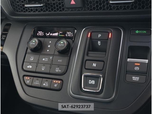 Honda STEP WGN 2025-12 6615032-5