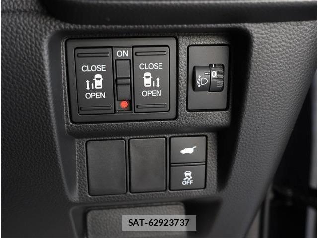 Honda STEP WGN 2025-12 6615032-8