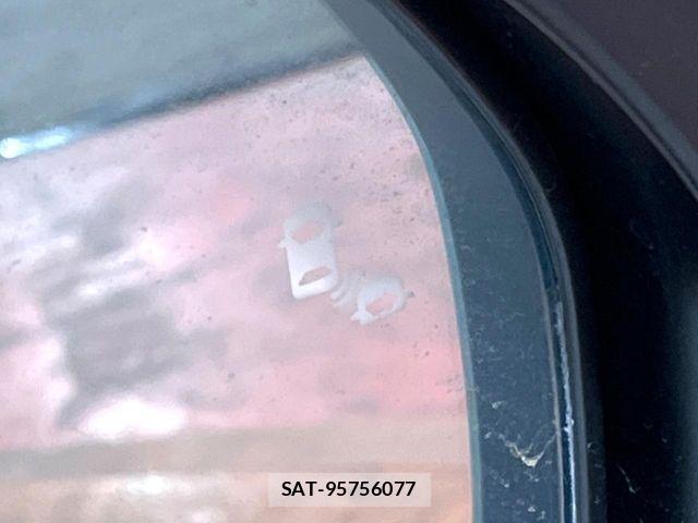 Honda STEP WGN 2023-08 6673760-5