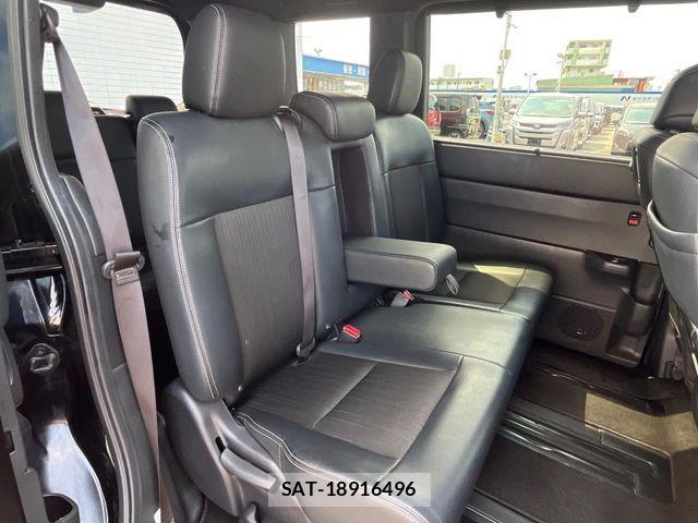 Honda STEP WGN 2023-07 6678225-9