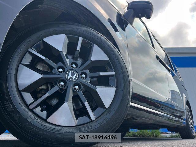 Honda STEP WGN 2023-07 6678225-14
