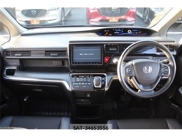 Honda STEP WGN 2017-09 6678232-19