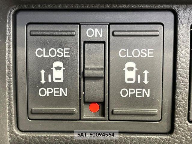 Honda STEP WGN 2023-07 6682889-5