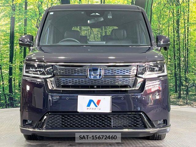 Honda STEP WGN 2023-08 6791536-14