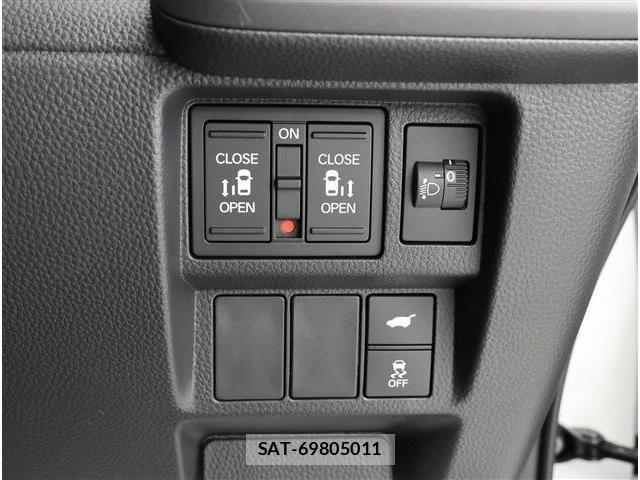 Honda STEP WGN 2025-09 6791523-10