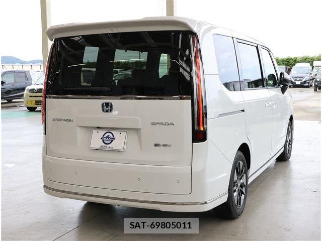 Honda STEP WGN 2025-09 6791523-3
