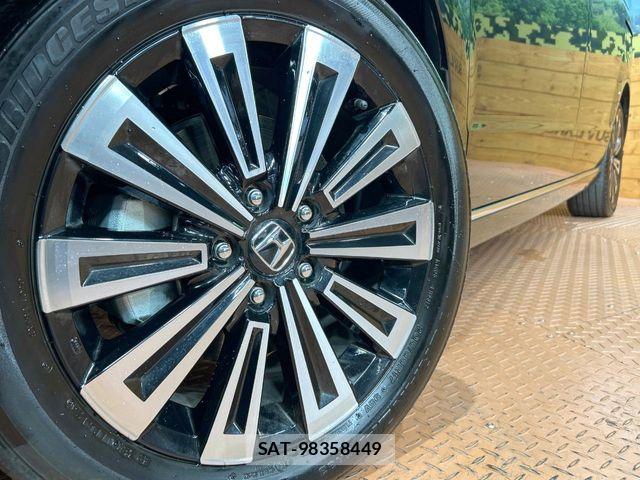 Honda STEP WGN 2024-11 6791511-12