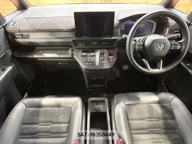 Honda STEP WGN 2024-11 6791511-1