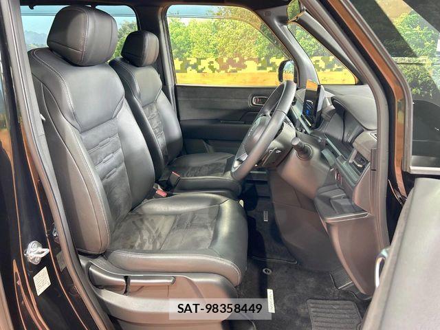 Honda STEP WGN 2024-11 6791511-8