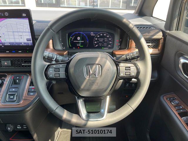 Honda STEP WGN 2022-12 6791525-11