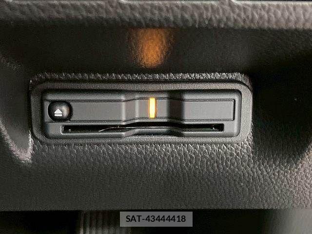 Honda STEP WGN 2023-09 6791527-11