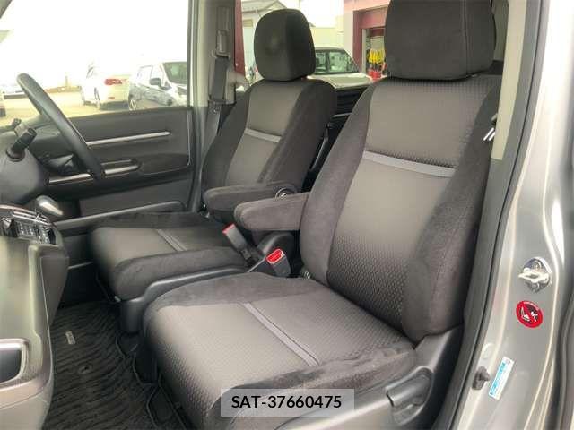 Honda STEP WGN 2019-03 6791557-13
