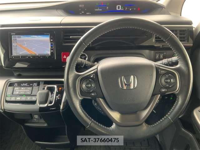 Honda STEP WGN 2019-03 6791557-16