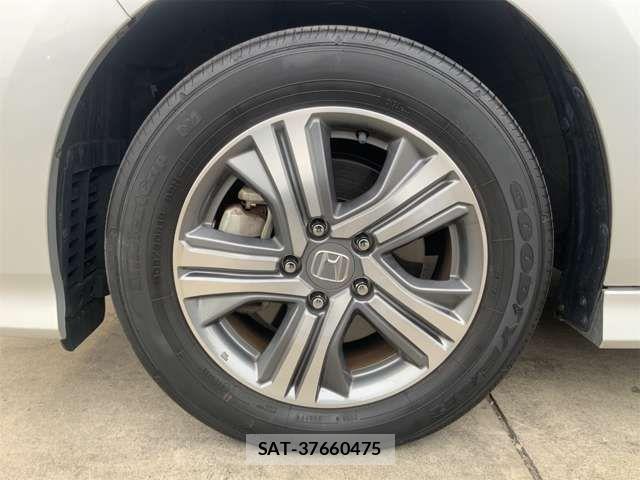 Honda STEP WGN 2019-03 6791557-19