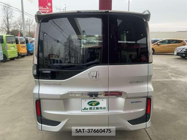 Honda STEP WGN 2019-03 6791557-8
