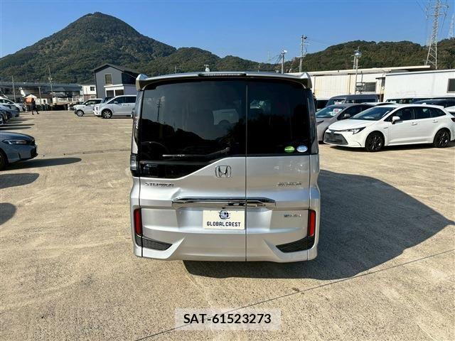Honda STEP WGN 2021-01 6791555-12