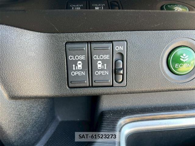 Honda STEP WGN 2021-01 6791555-18