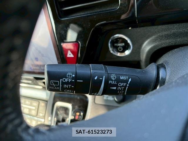 Honda STEP WGN 2021-01 6791555-26