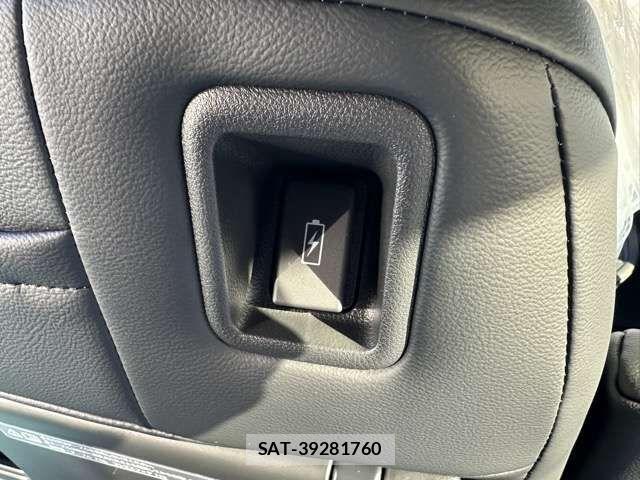 Honda STEP WGN 2025-11 6791526-9