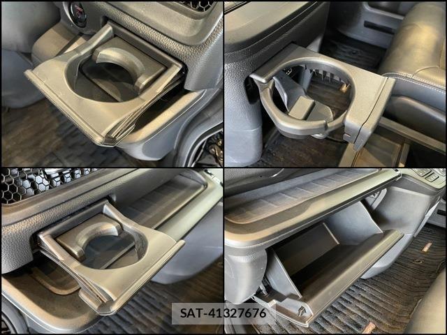 Honda STEP WGN 2023-11 6791542-21